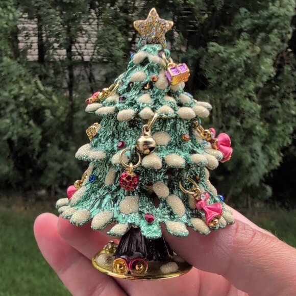 Christmas Tree Decoration With Trinket Ornaments Quality Decoration - Picture 1 of 5